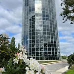 Apartamento Wohlfuehlapartment, Zentral, 200m Zur Uni, Parkplatz, Boxspringbetten, Massagesessel, Nespresso, Lan & Wifi *
