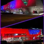 Wohlfuehlapartment, Zentral, 200m Zur Uni, Parkplatz, Boxspringbetten, Massagesessel, Nespresso, Lan & Wifi Wolfsburg