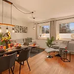 شقة Wohlfuehlapartment, Zentral, 200m Zur Uni, Parkplatz, Boxspringbetten, Massagesessel, Nespresso, Lan & Wifi *