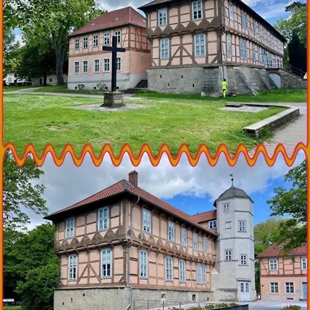 Wohlfuehlapartment, Parkplatz, Boxspringbetten, Massagesessel, Nespresso, 1gbit Lan & Wifi, Innenstadt Appartement *