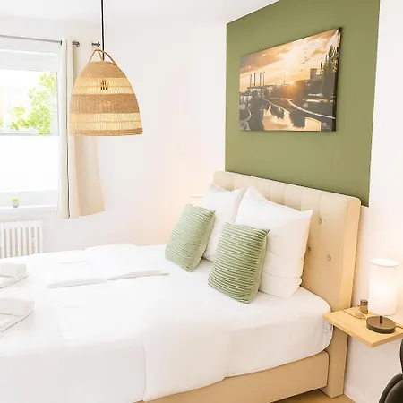 شقة Wohlfuehlapartment, Zentral, 200M Zur Uni, Parkplatz, Boxspringbetten, Massagesessel, Nespresso, 1Gbit Lan & Wifi