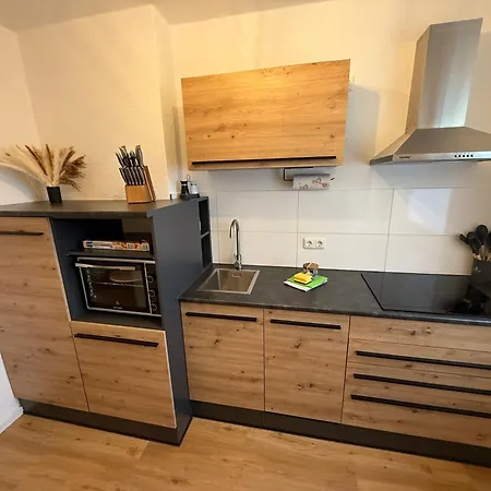 Apartment Wohlfuehlapartment, Parkplatz, Boxspringbetten, Massagesessel, Nespresso, 1gbit Lan & Wifi, Innenstadt