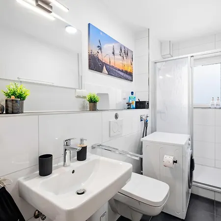 Wohlfuehlapartment, Zentral, 200m Zur Uni, Parkplatz, Boxspringbetten, Massagesessel, Nespresso, Lan & Wifi