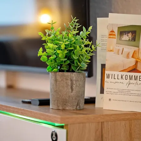 Lejlighed Wohlfuehlapartment, Zentral, 200m Zur Uni, Parkplatz, Boxspringbetten, Massagesessel, Nespresso, Lan & Wifi Wolfsburg