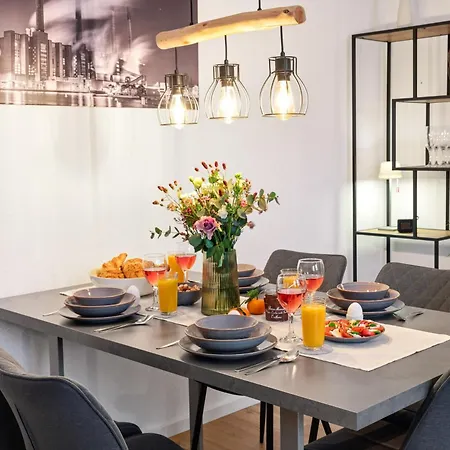 Wohlfuehlapartment, Zentral, 200m Zur Uni, Parkplatz, Boxspringbetten, Massagesessel, Nespresso, Lan & Wifi *