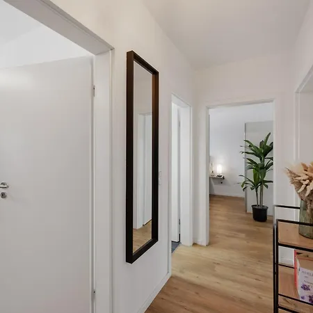 Wohlfuehlapartment, Zentral, 200m Zur Uni, Parkplatz, Boxspringbetten, Massagesessel, Nespresso, Lan & Wifi