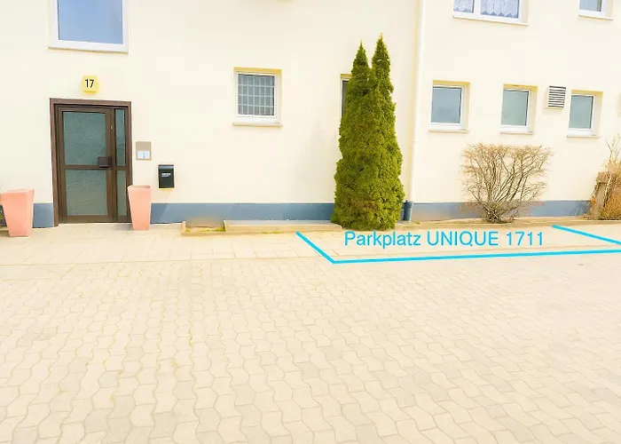 Wohlfuehlapartment, Zentral, 200m Zur Uni, Parkplatz, Boxspringbetten, Massagesessel, Nespresso, 1gbit Lan & Wifi *