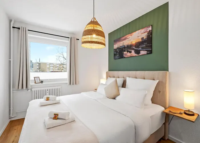 Wohlfühlapartment, Parkplatz, Boxspringbetten, Massagesessel, Nespresso, 1gbit Lan&wifi, Innenstadt * Wolfsburg