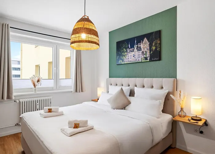 Wohlfühlapartment, Parkplatz, Boxspringbetten, Massagesessel, Nespresso, 1gbit Lan&wifi, Innenstadt Apartment Wolfsburg