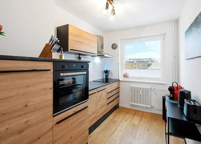 Apartman Wohlfuehlapartment, Zentral, 200m Zur Uni, Parkplatz, Boxspringbetten, Massagesessel, Nespresso, 1gbit Lan & Wifi *