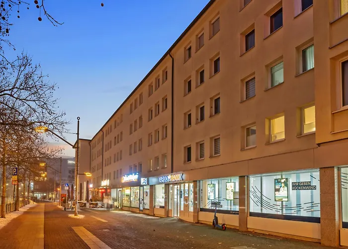 Apartman Wohlfuehlapartment, Zentral, 200m Zur Uni, Parkplatz, Boxspringbetten, Massagesessel, Nespresso, 1gbit Lan & Wifi *