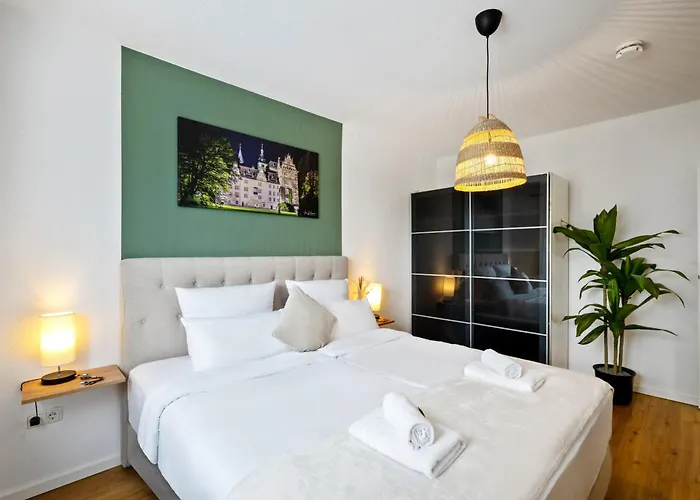 Apartment Wohlfühlapartment, Parkplatz, Boxspringbetten, Massagesessel, Nespresso, 1gbit Lan&wifi, Innenstadt Wolfsburg